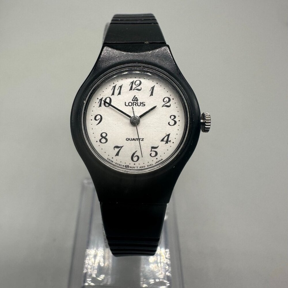 Vintage Lorus Watch Women Black Easy To Read Dial 22MM Round New Battery